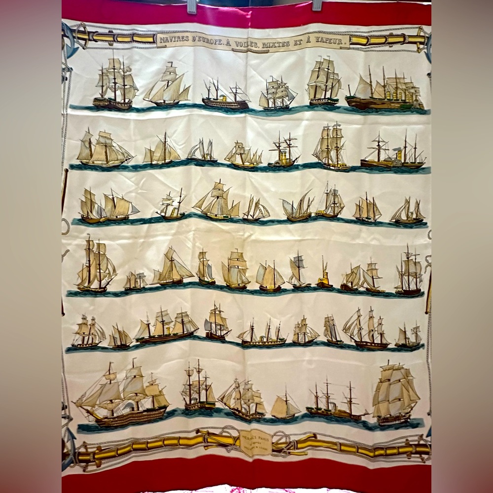 HERMES Carre Scarf "Navires Europe Voile Vapeur” silk Red
